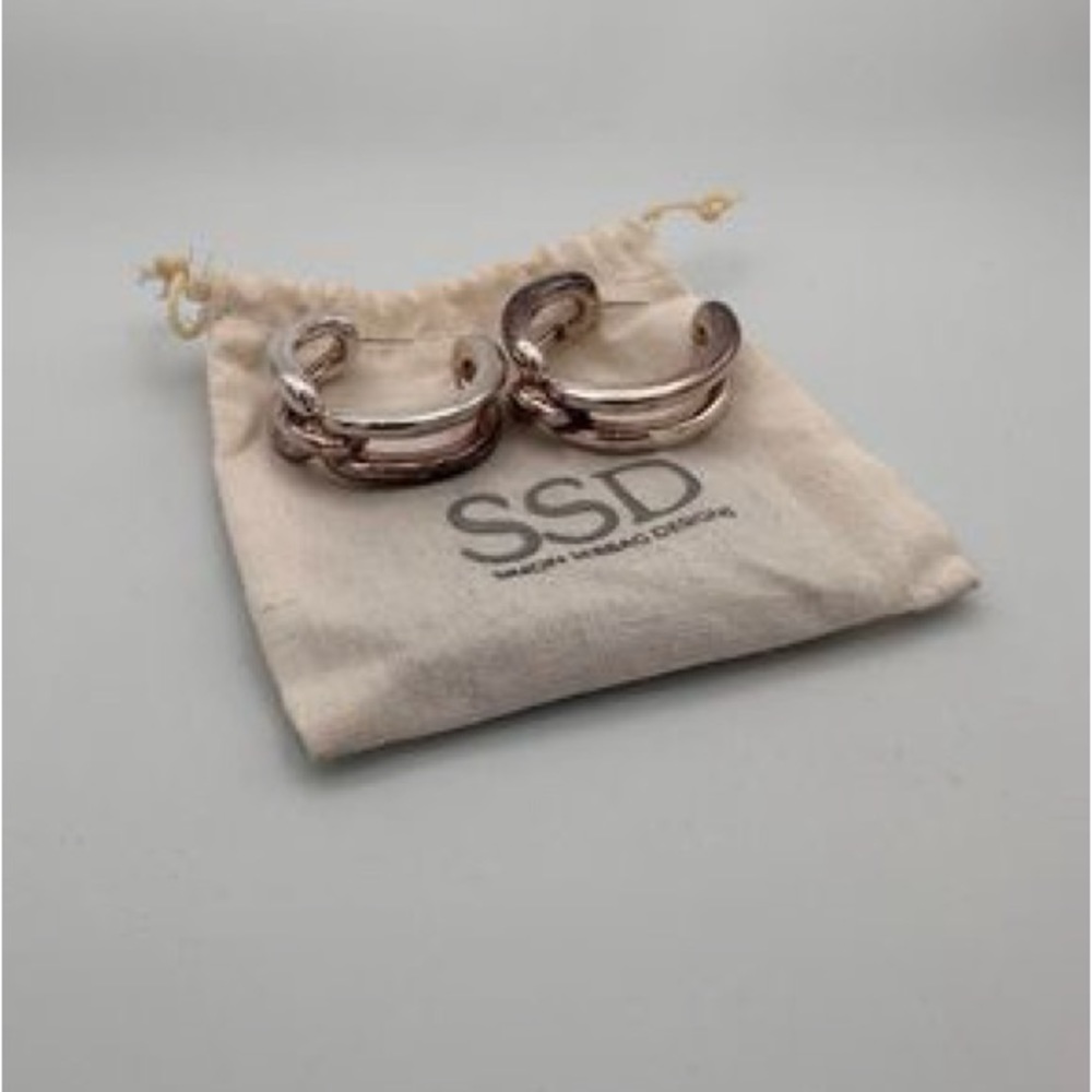 Simon Sebbag hoops